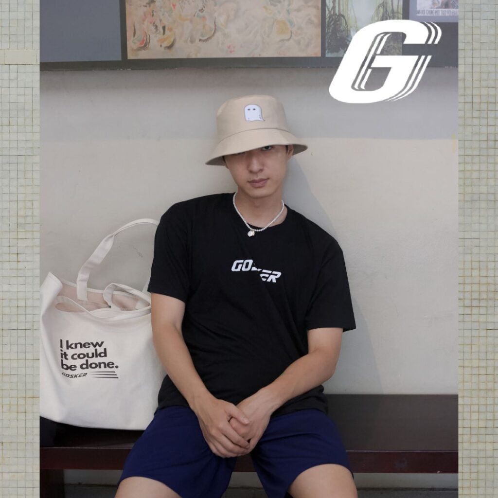 20221110 - FB Gosker - Ghost bucket hat - 04